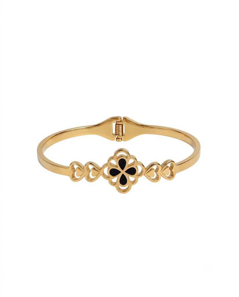 Black Clover Heart Cutout Gold Kada